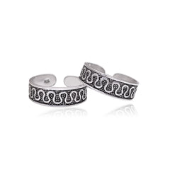 Unique pair of Oxidized Toe Rings in 92.5 Silver - Toe Rings